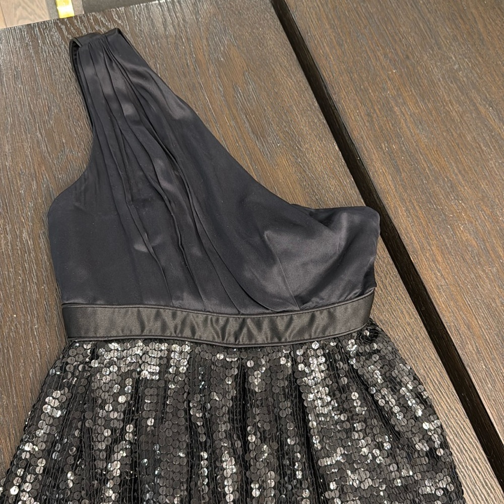 Thread Social Go Glam mini